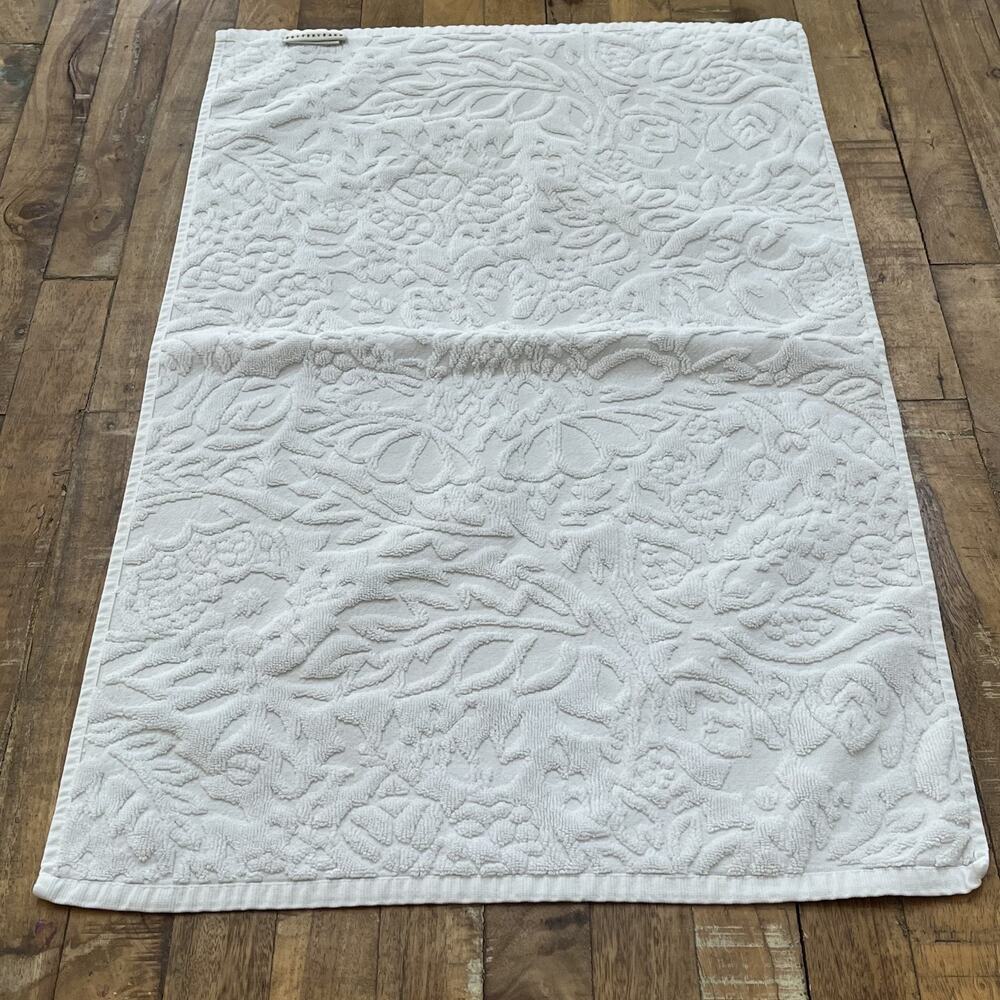 Pottery Barn Rose Floral Jacquard White Hand Towel 28" X 17.5"